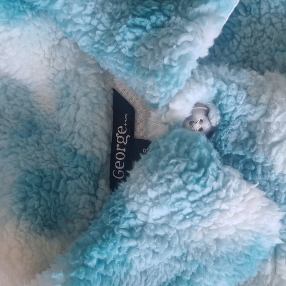 Fuzzy Button Up - Picture 4 of 10